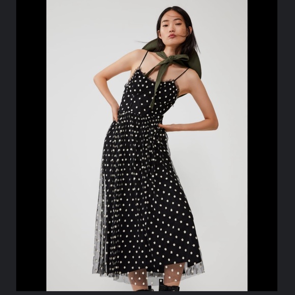 Zara bloggers favorite tulle floral dress - Picture 5 of 12